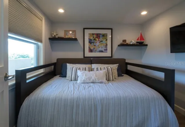 $9,587 | 4325 Gulf Of Mexico Drive, Unit 507, Longboat Key, FL 34228