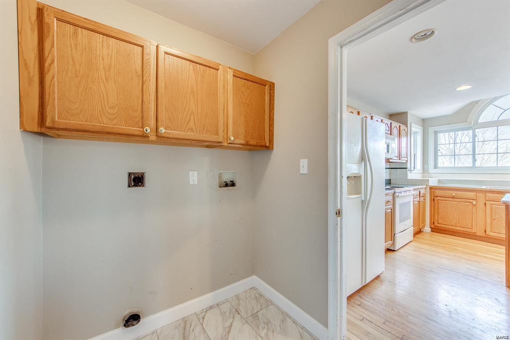 1762 Spring View Terrace Ballwin, MO 63021 - Photo 12 of 39