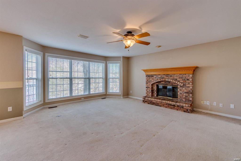 1762 Spring View Terrace Ballwin, MO 63021 - Photo 8 of 39