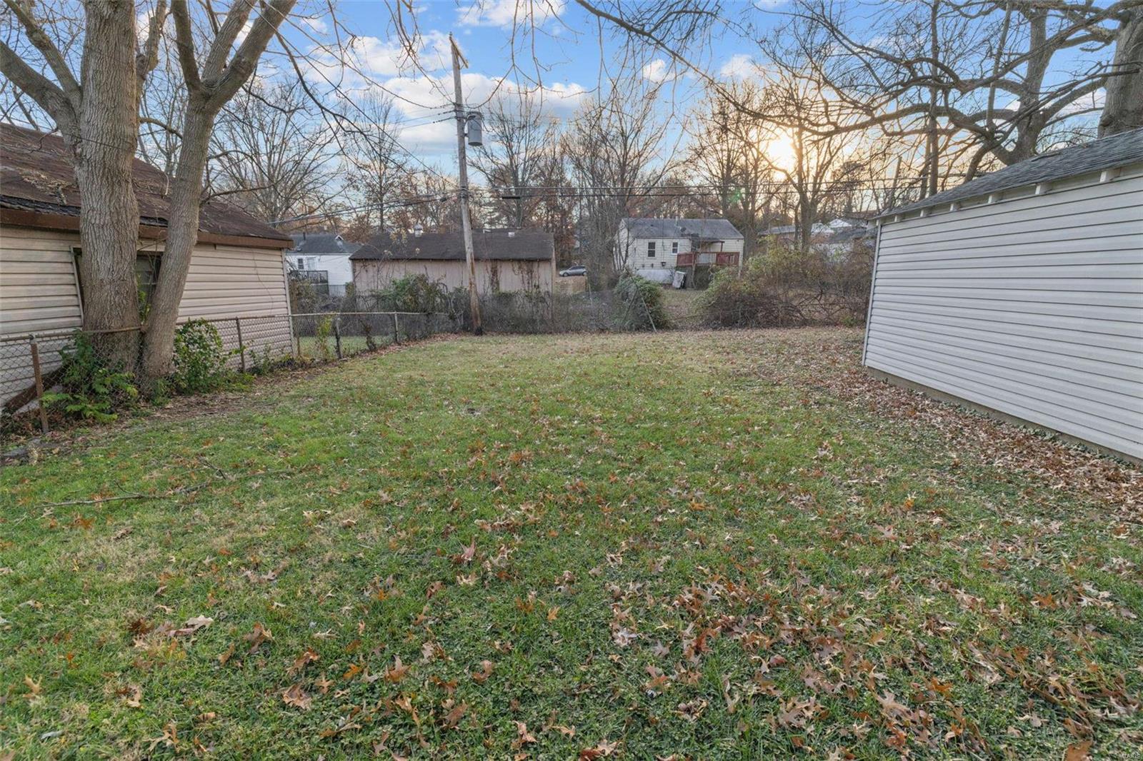 7916 Underhill Drive St. Louis, MO 63133 - Photo 13 of 45