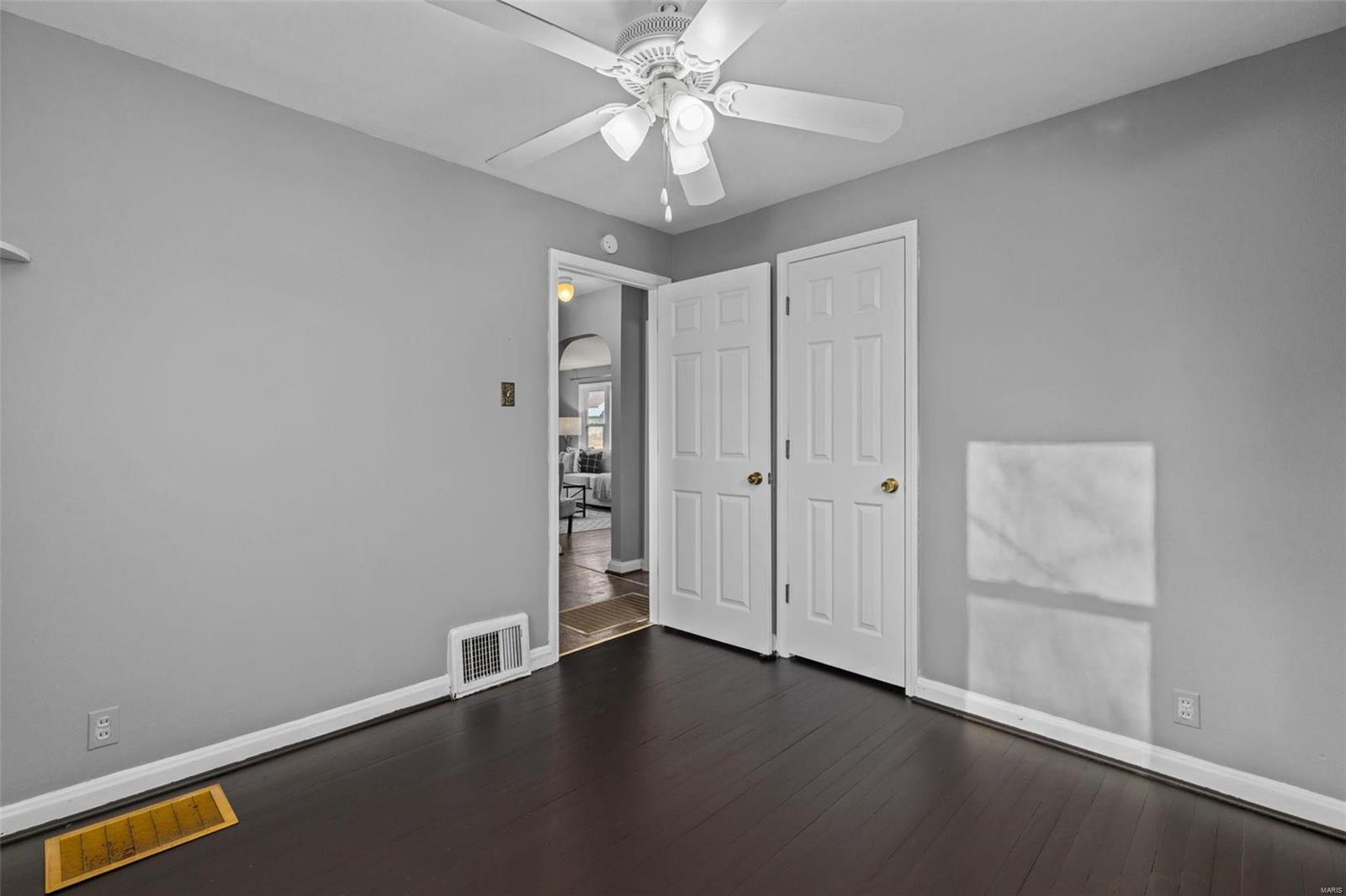 7916 Underhill Drive St. Louis, MO 63133 - Photo 33 of 45