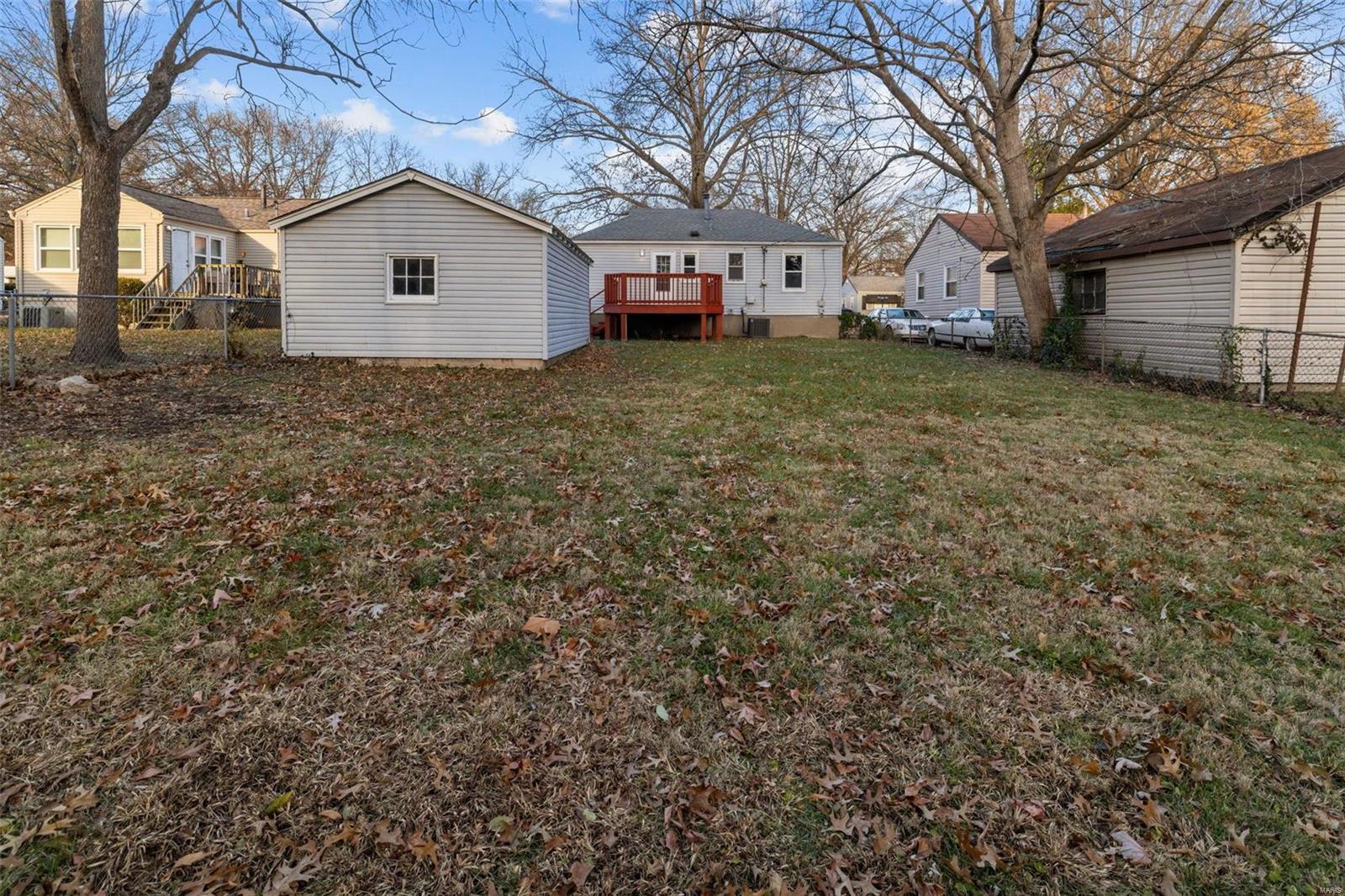 7916 Underhill Drive St. Louis, MO 63133 - Photo 5 of 45