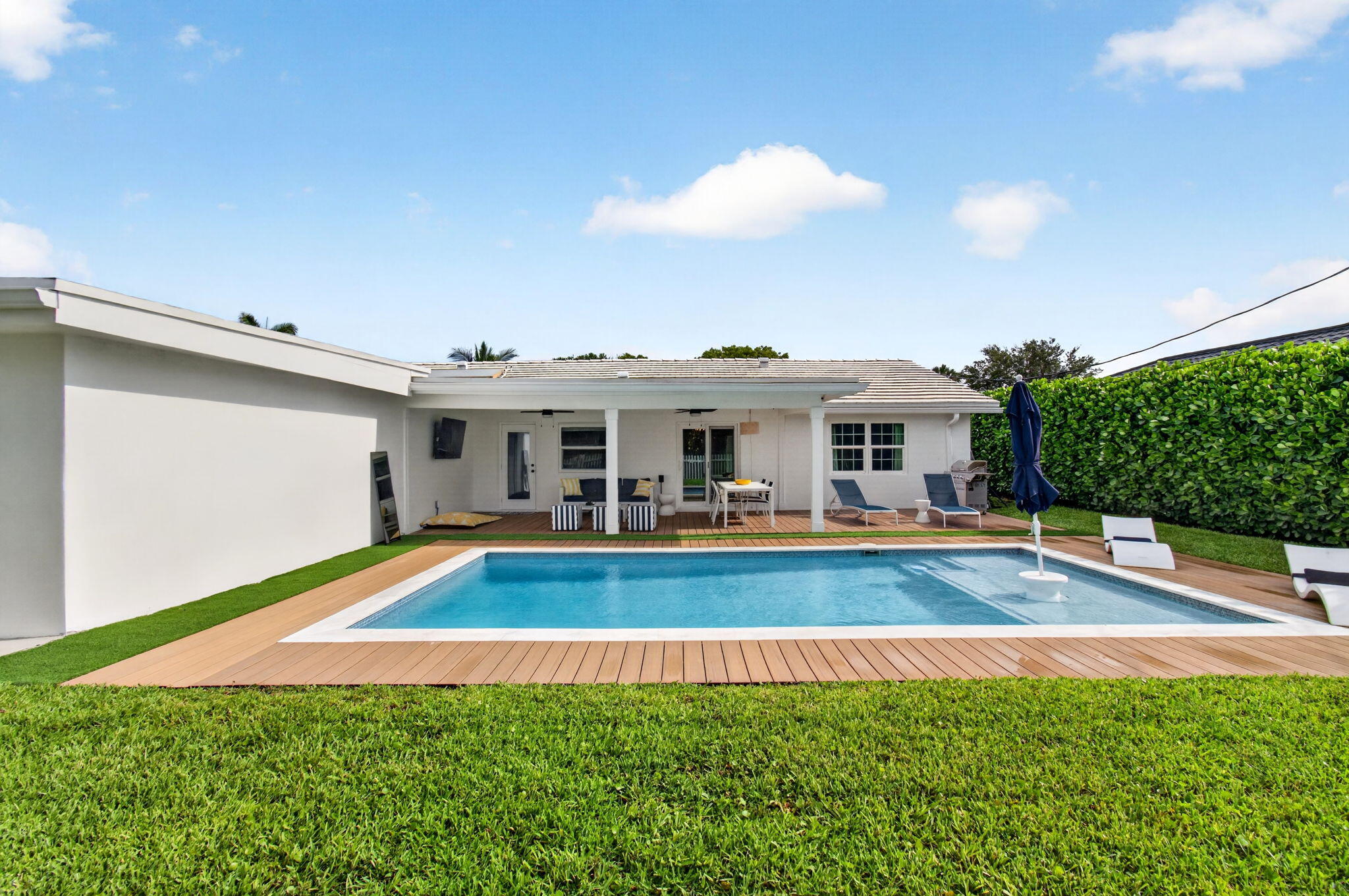 998 Southwest 7th Street Boca Raton, FL 33486 - Photo 77 of 82 77-web-or-mls-DSC_8615