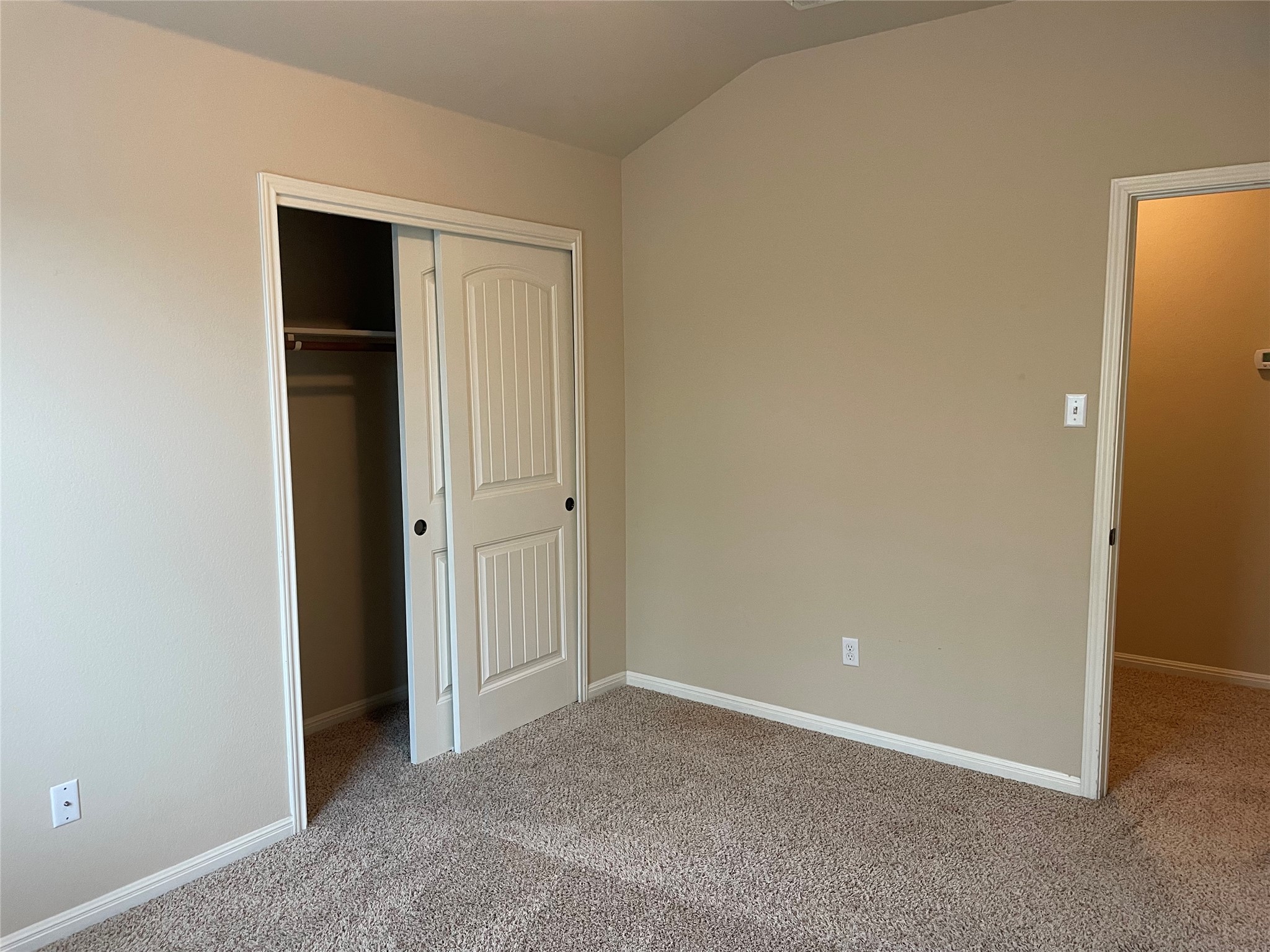 102 Sandy Lyle Cove Round Rock, TX 78664 - Photo 20 of 38 an empty room with closet area