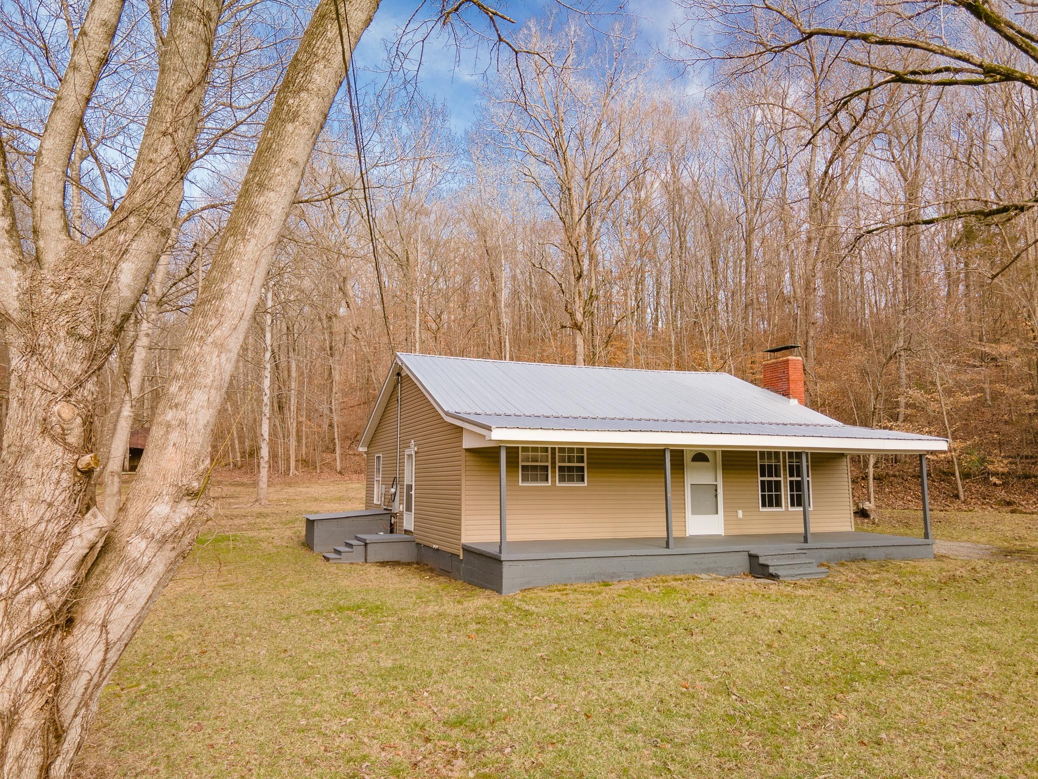 1620 Sycamore Landing Road Waverly, TN 37185 - Photo 3 of 32 Gallery Image 3
