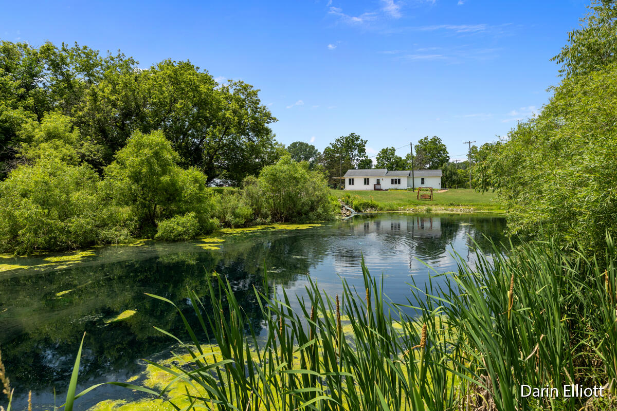 5624 East Charles Road Ionia, MI 48846 - Photo 5 of 54 IMG_1033