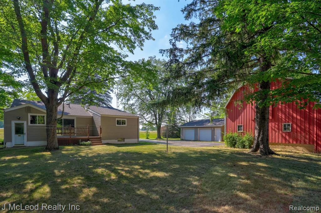 9649 State Road Millington, MI 48746 - Photo 36 of 40