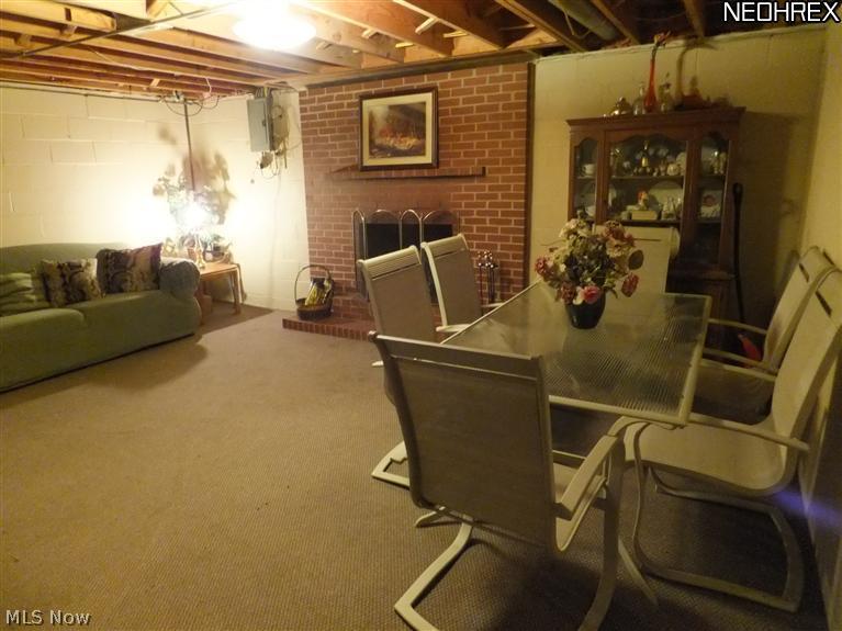 1794 Keystone Road Cleveland, OH 44134 - Photo 5 of 23