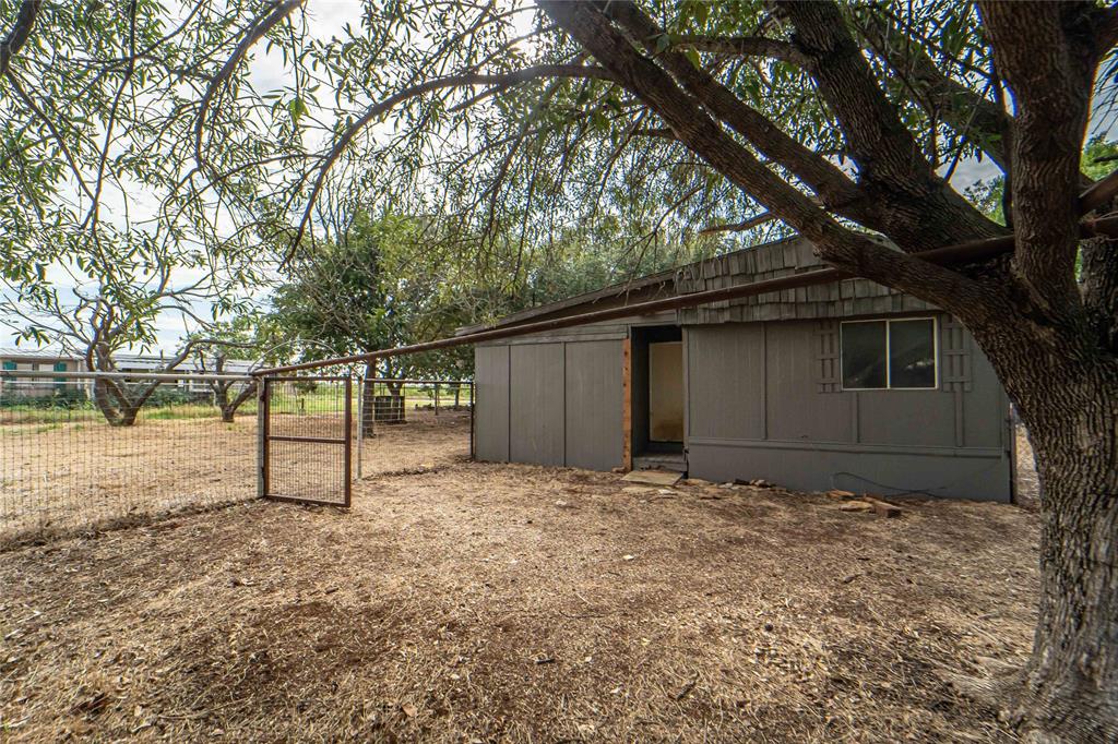 122 County Road 306 Breckenridge, TX 76424 - Photo 30 of 40 a house view with backyard space
