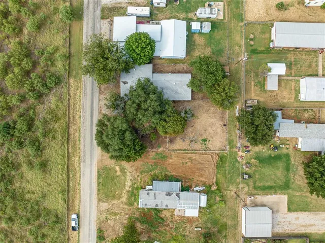 $80,000 | 122 County Road 306, Breckenridge, TX 76424