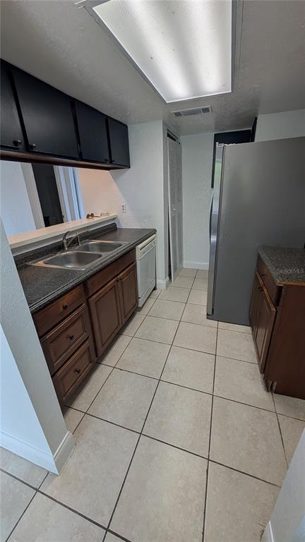 4028 Billingsgate Road Orlando, FL 32839 - Photo 5 of 8