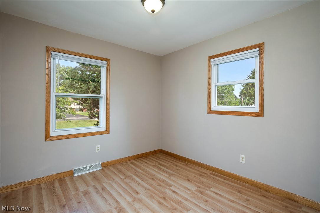 4310 Ridge Road Cortland, OH 44410 - Photo 28 of 38