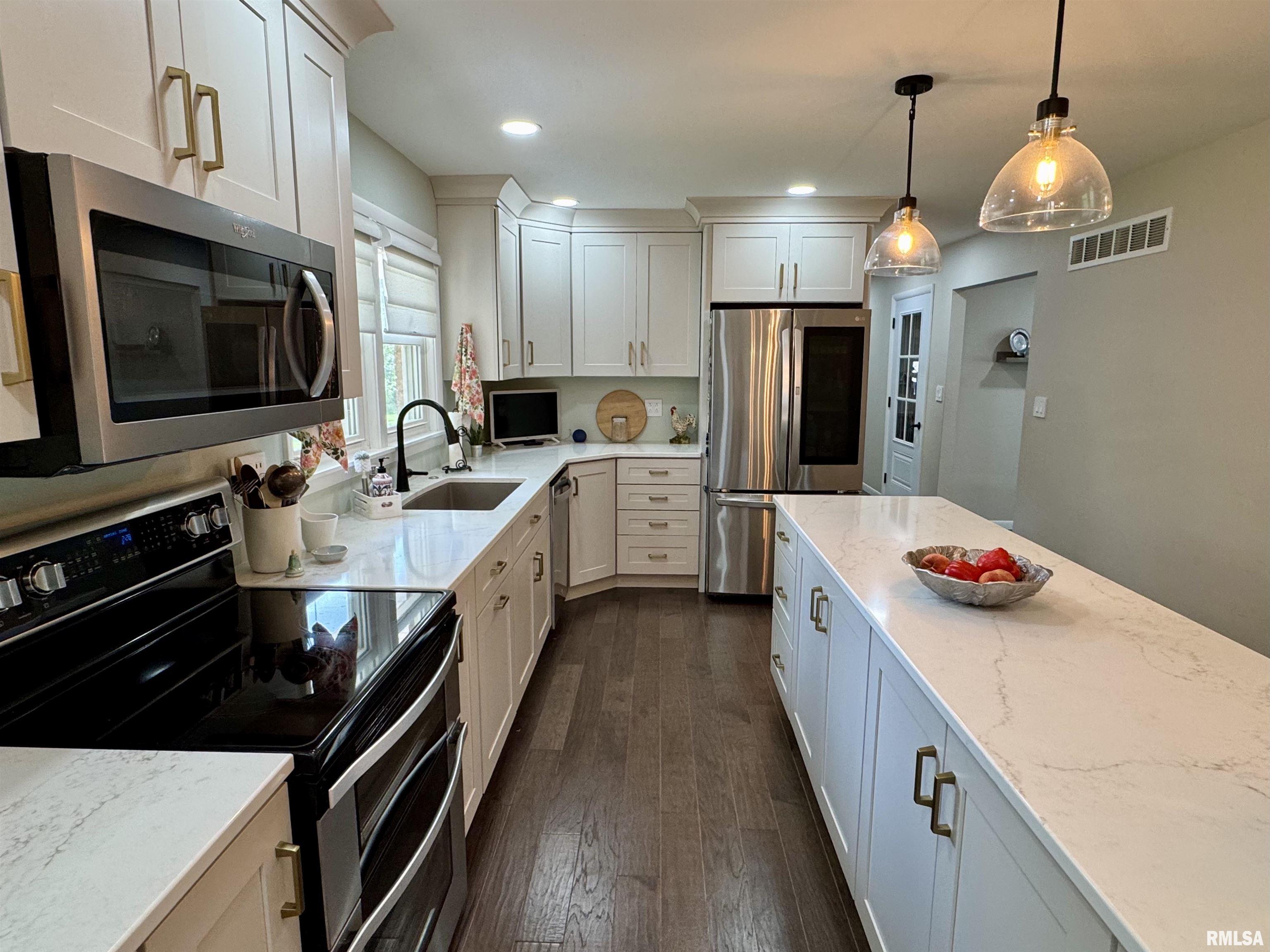 727 East Franklin Street Macomb, IL 61455 - Photo 18 of 53