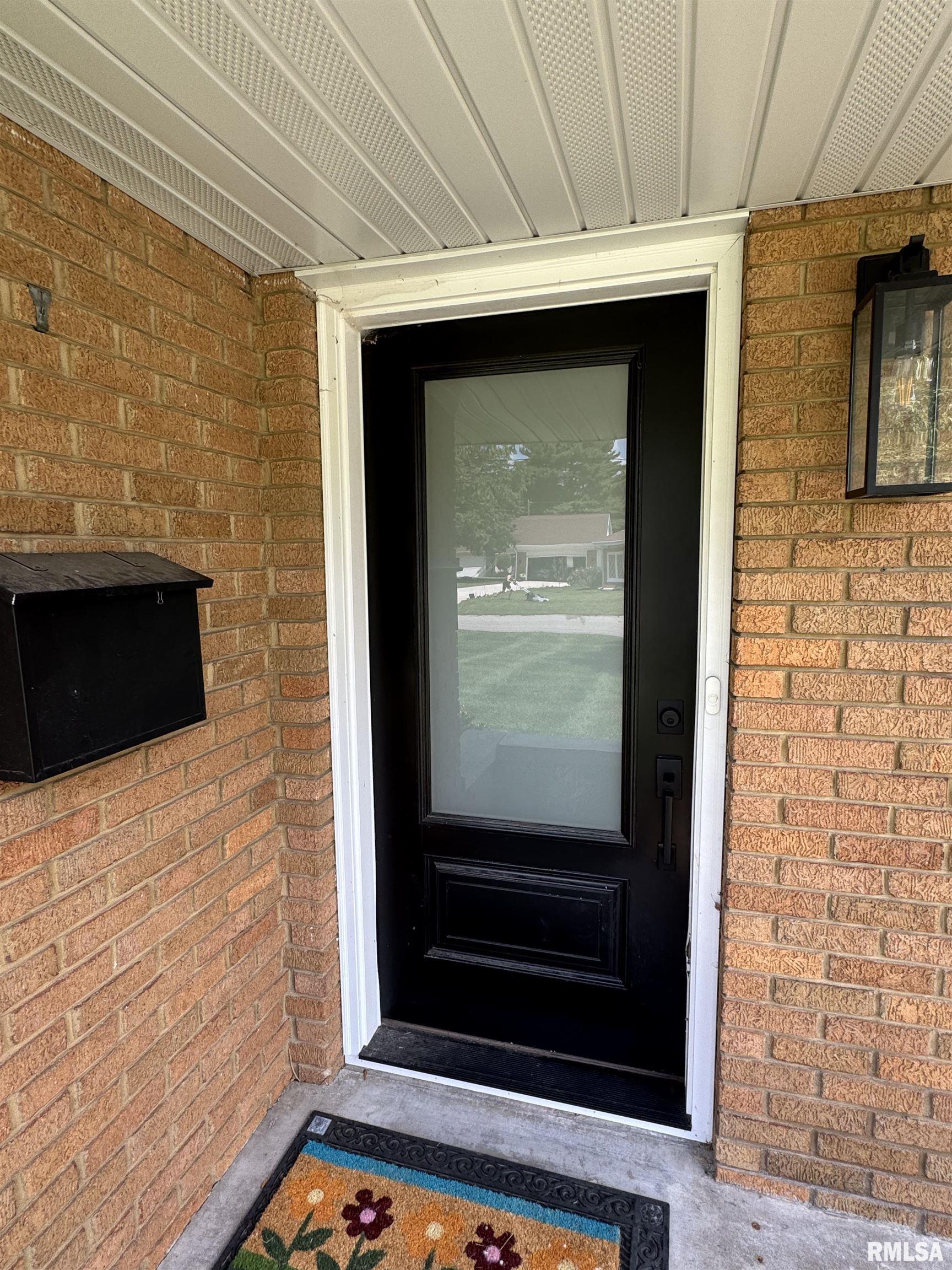 727 East Franklin Street Macomb, IL 61455 - Photo 6 of 53