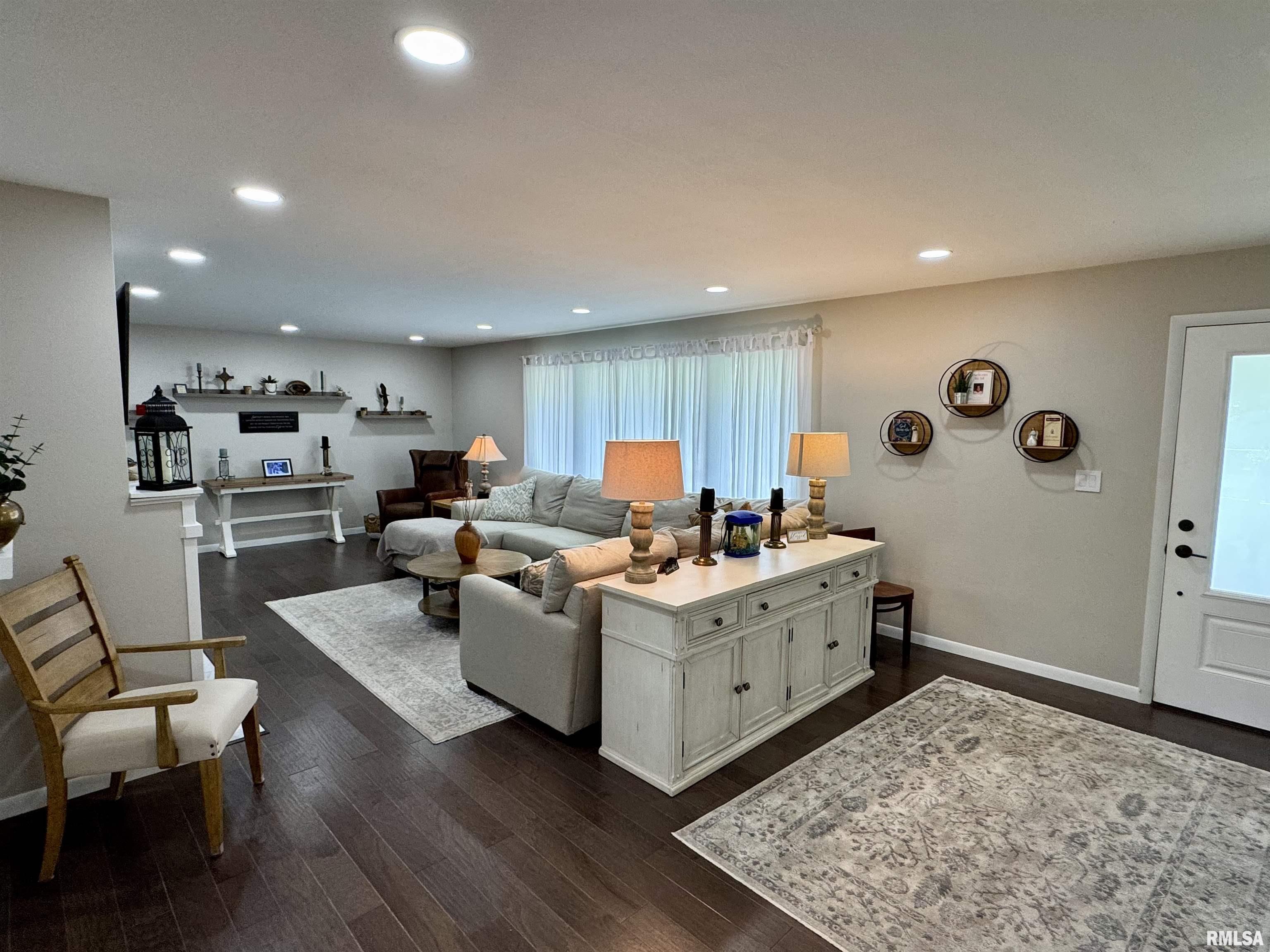 727 East Franklin Street Macomb, IL 61455 - Photo 8 of 53