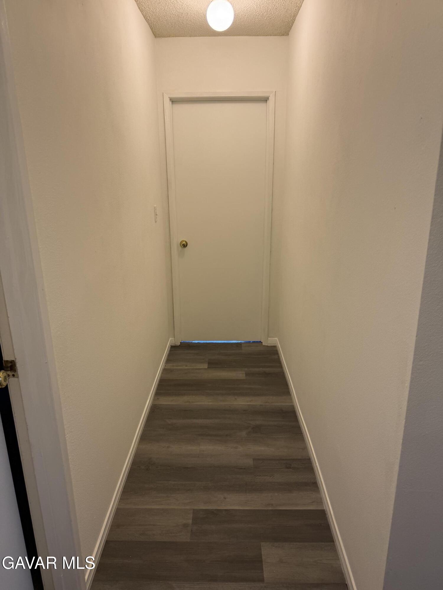 3112 Myrtle Street Rosamond, CA 93560 - Photo 23 of 49 a view of entryway