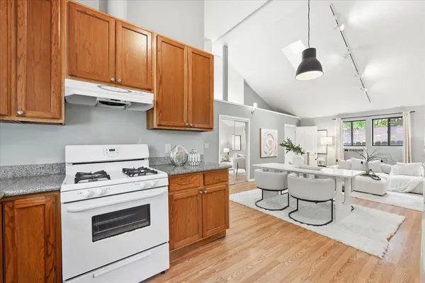 $2,680,000 | 620 Vera Avenue, Redwood City, CA 94061