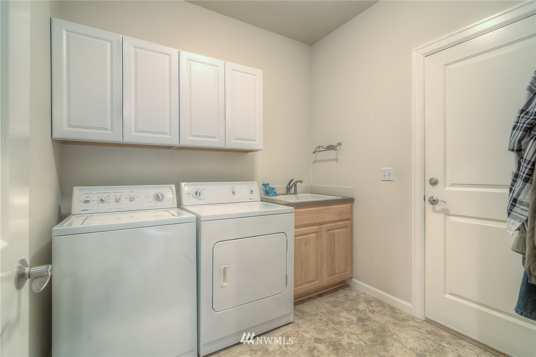 4590 Rutherford Circle Southwest Port Orchard, WA 98367 - Photo 17 of 25 Gallery Image 17