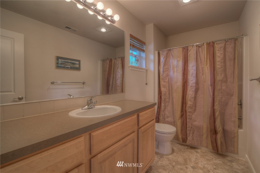 4590 Rutherford Circle Southwest Port Orchard, WA 98367 - Photo 20 of 25 Gallery Image 20