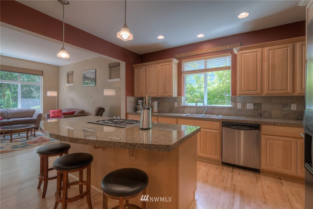 4590 Rutherford Circle Southwest Port Orchard, WA 98367 - Photo 4 of 25 Gallery Image 4