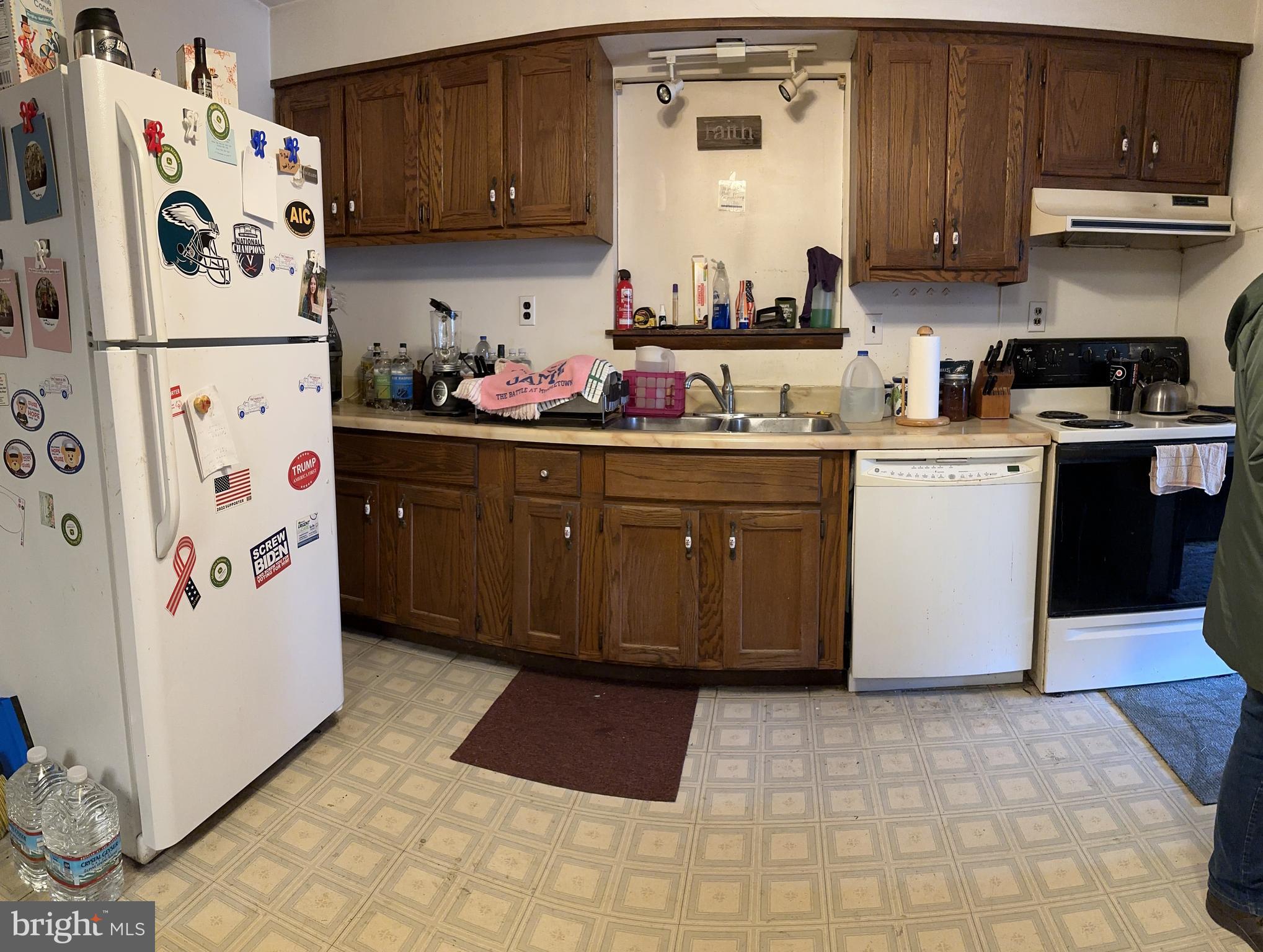 13507 Black Valley Road Flintstone, MD 21530 - Photo 5 of 80 Appliances Convey