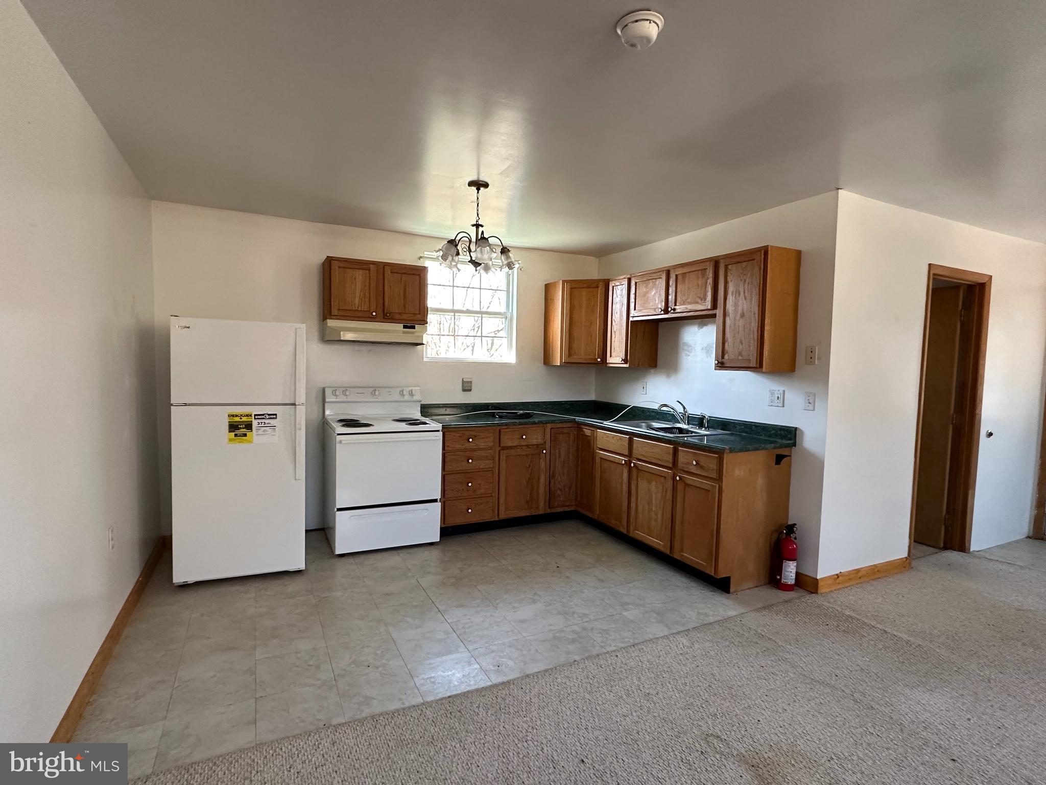 13507 Black Valley Road Flintstone, MD 21530 - Photo 61 of 80 Appliances convey