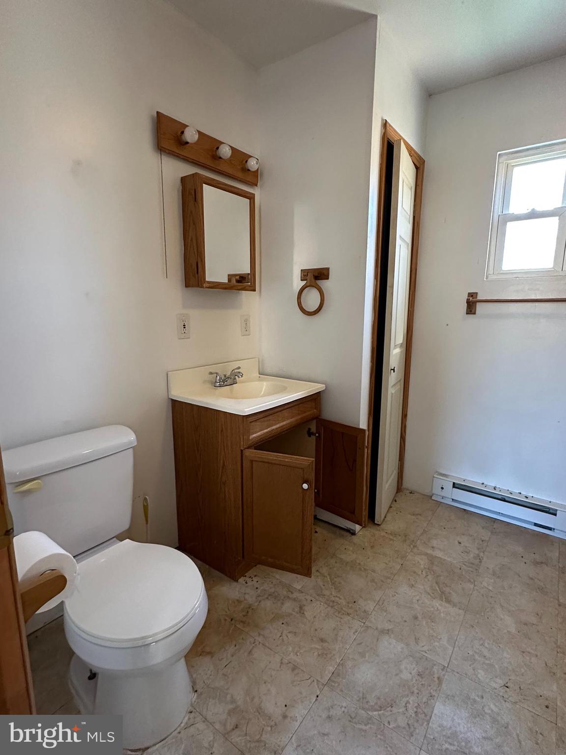 13507 Black Valley Road Flintstone, MD 21530 - Photo 63 of 80 Apartment Bath