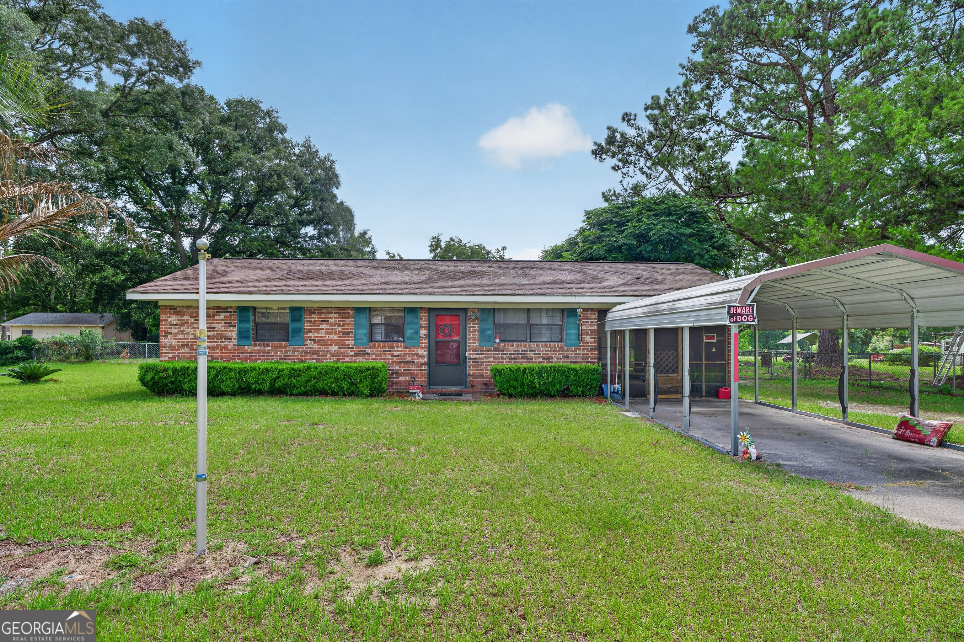 137 Timber Lane Waycross, GA 31503 - Photo 1 of 25