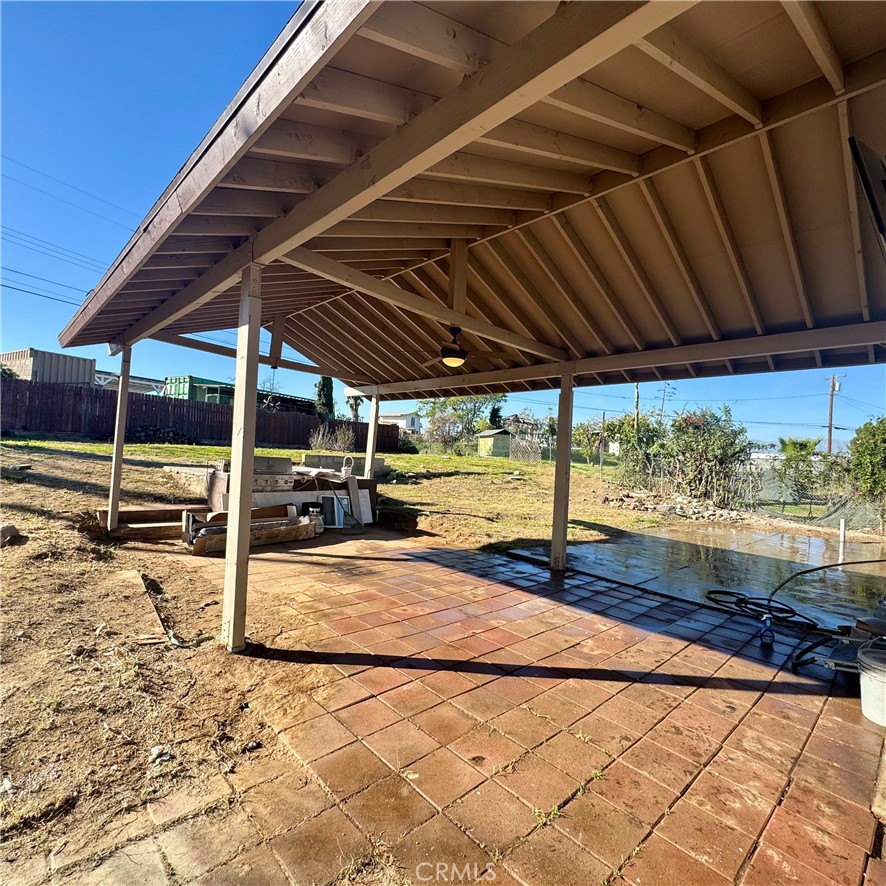 5642 Babb Avenue Riverside, CA 92503 - Photo 22 of 41 a view of a backyard of a house