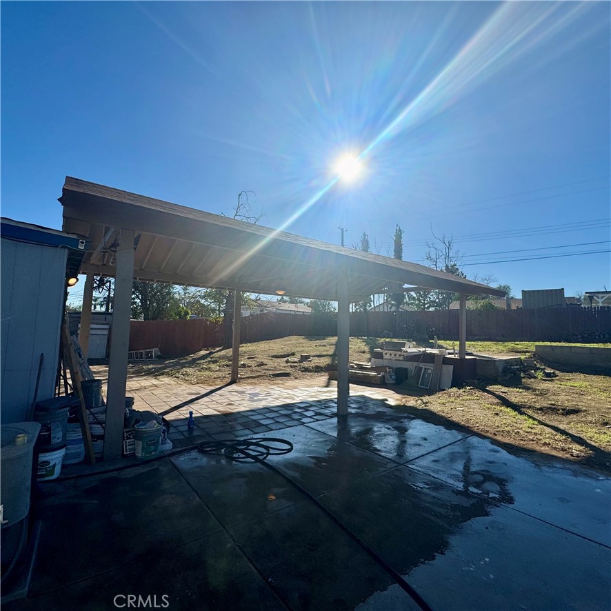 5642 Babb Avenue Riverside, CA 92503 - Photo 23 of 41 Concrete patio