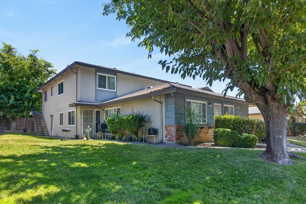 5948 Walerga Road, Unit 4 Sacramento, CA 95842 - Photo 1 of 33