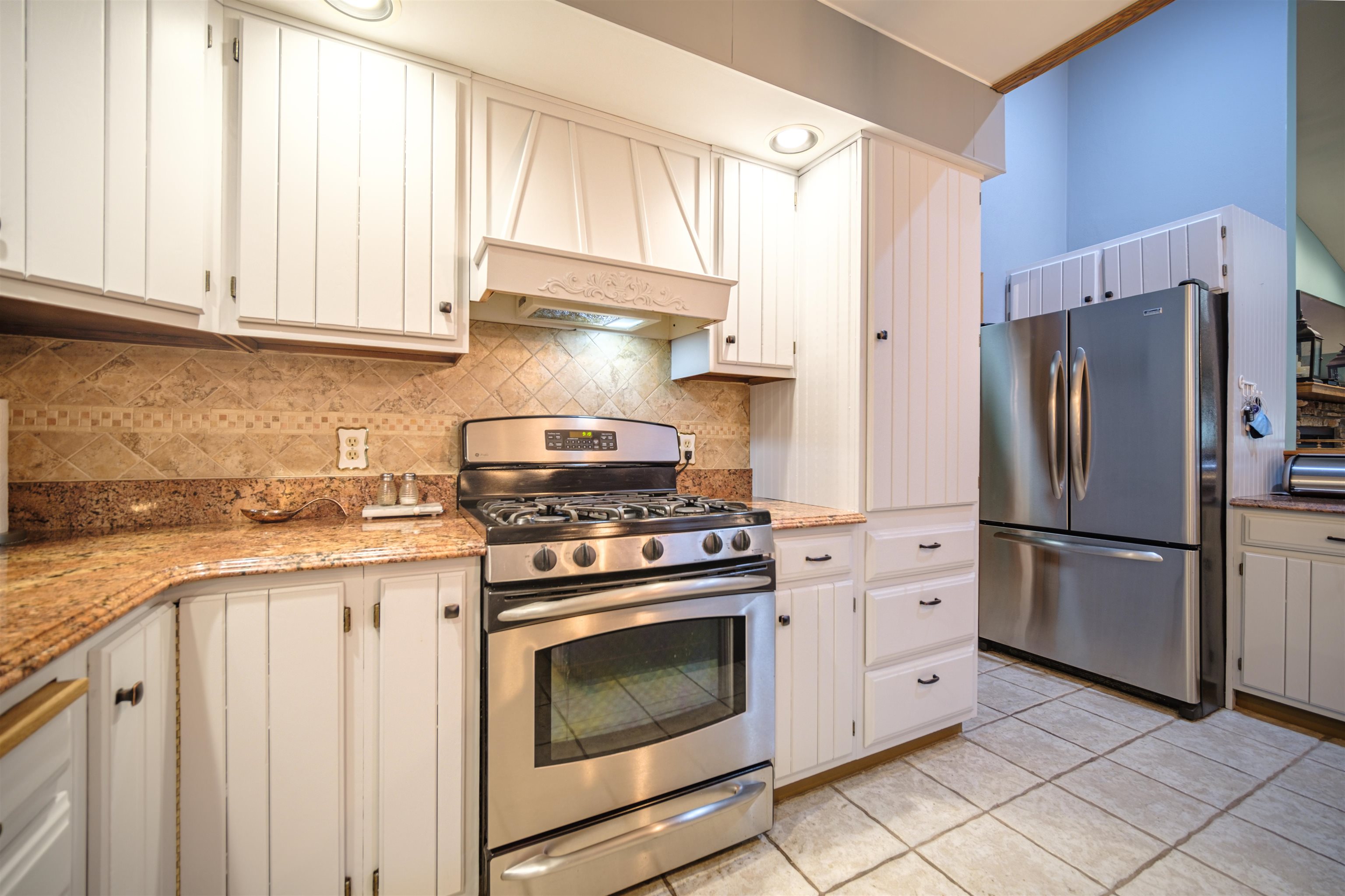 8320 Snaresbrook Road Roscoe, IL 61073 - Photo 16 of 52 Gallery Image 16