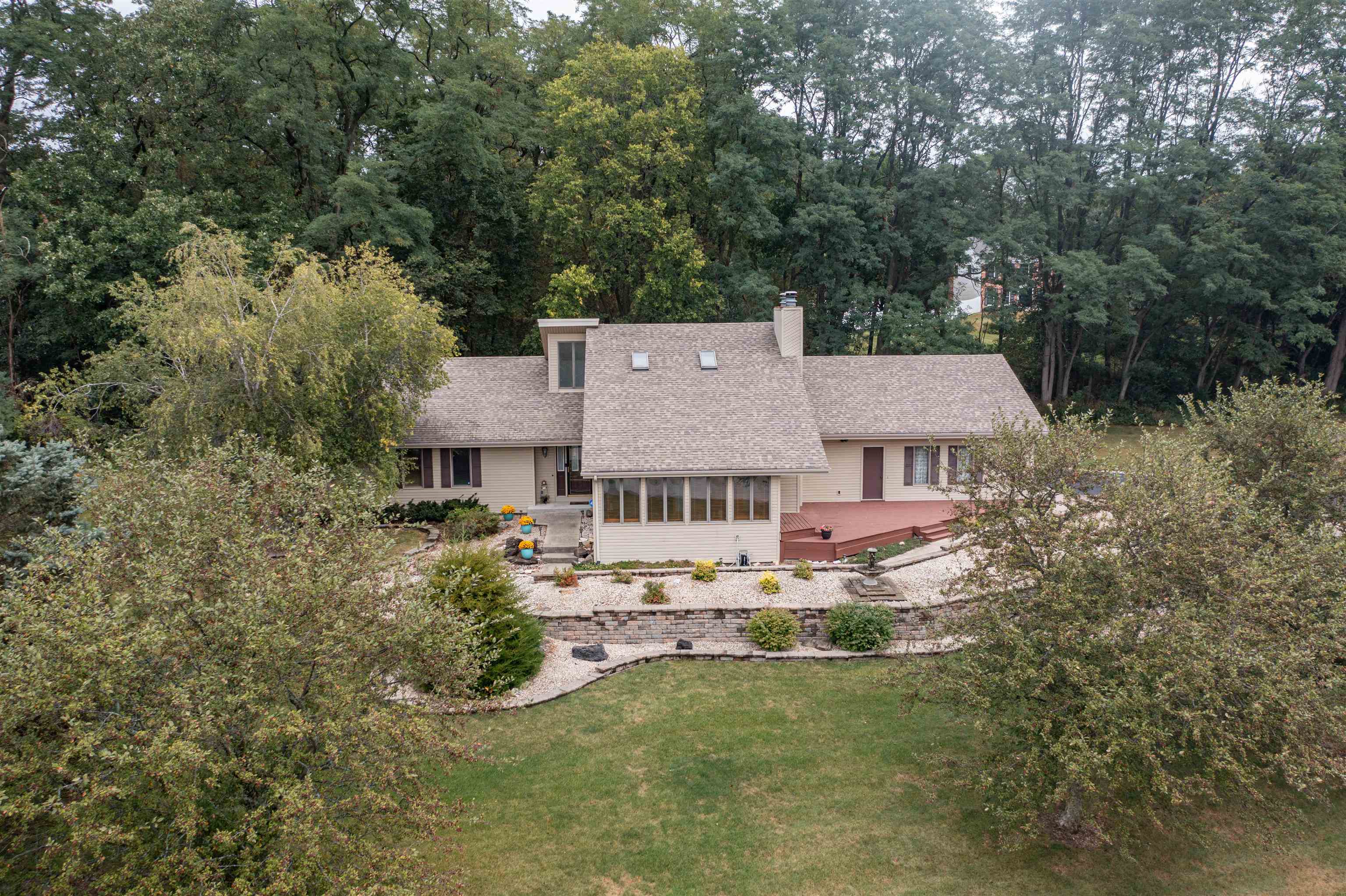 8320 Snaresbrook Road Roscoe, IL 61073 - Photo 45 of 52 Gallery Image 45