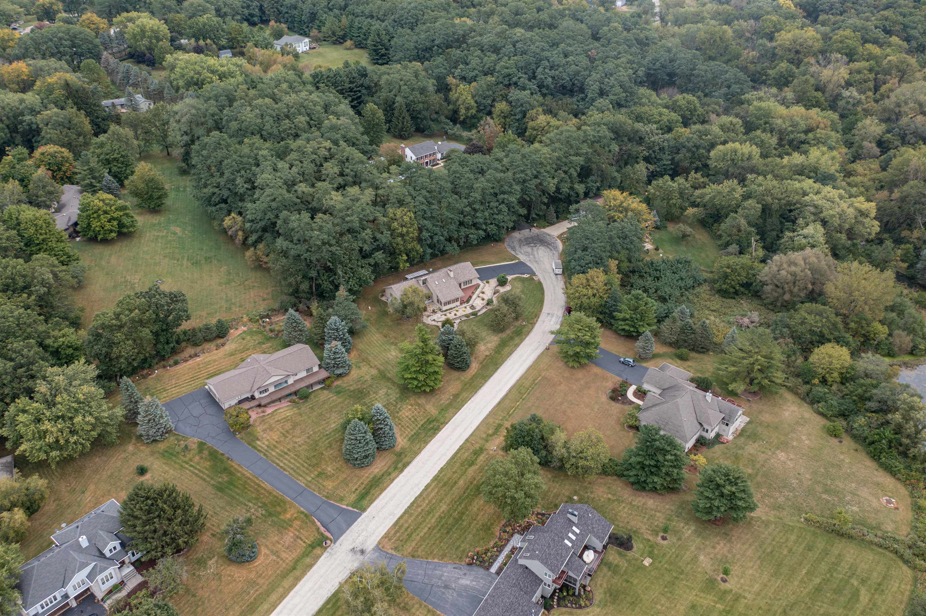 8320 Snaresbrook Road Roscoe, IL 61073 - Photo 51 of 52 Gallery Image 51