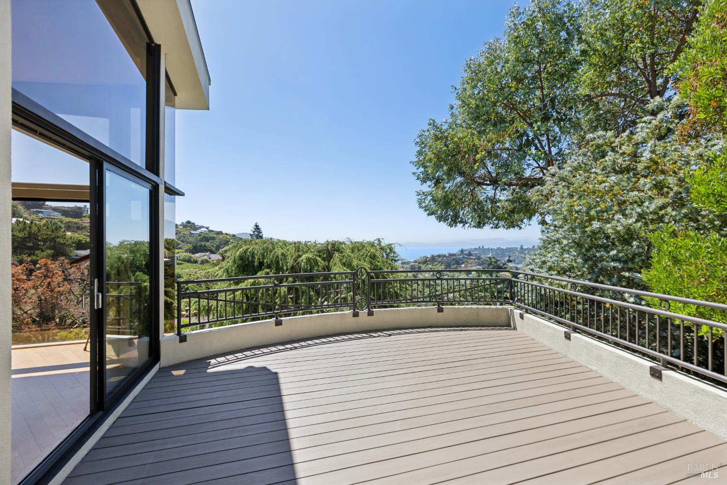 21 Tara Hill Road Tiburon, CA 94920 - Photo 32 of 52