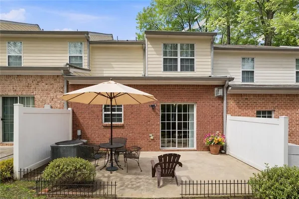 $300,000 | 3836 Pleasant Oaks Drive, Lawrenceville, GA 30044
