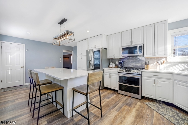 23-41 Berkshire Road Fair Lawn, NJ 07410 - Photo 16 of 35