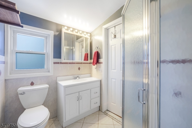 23-41 Berkshire Road Fair Lawn, NJ 07410 - Photo 23 of 35