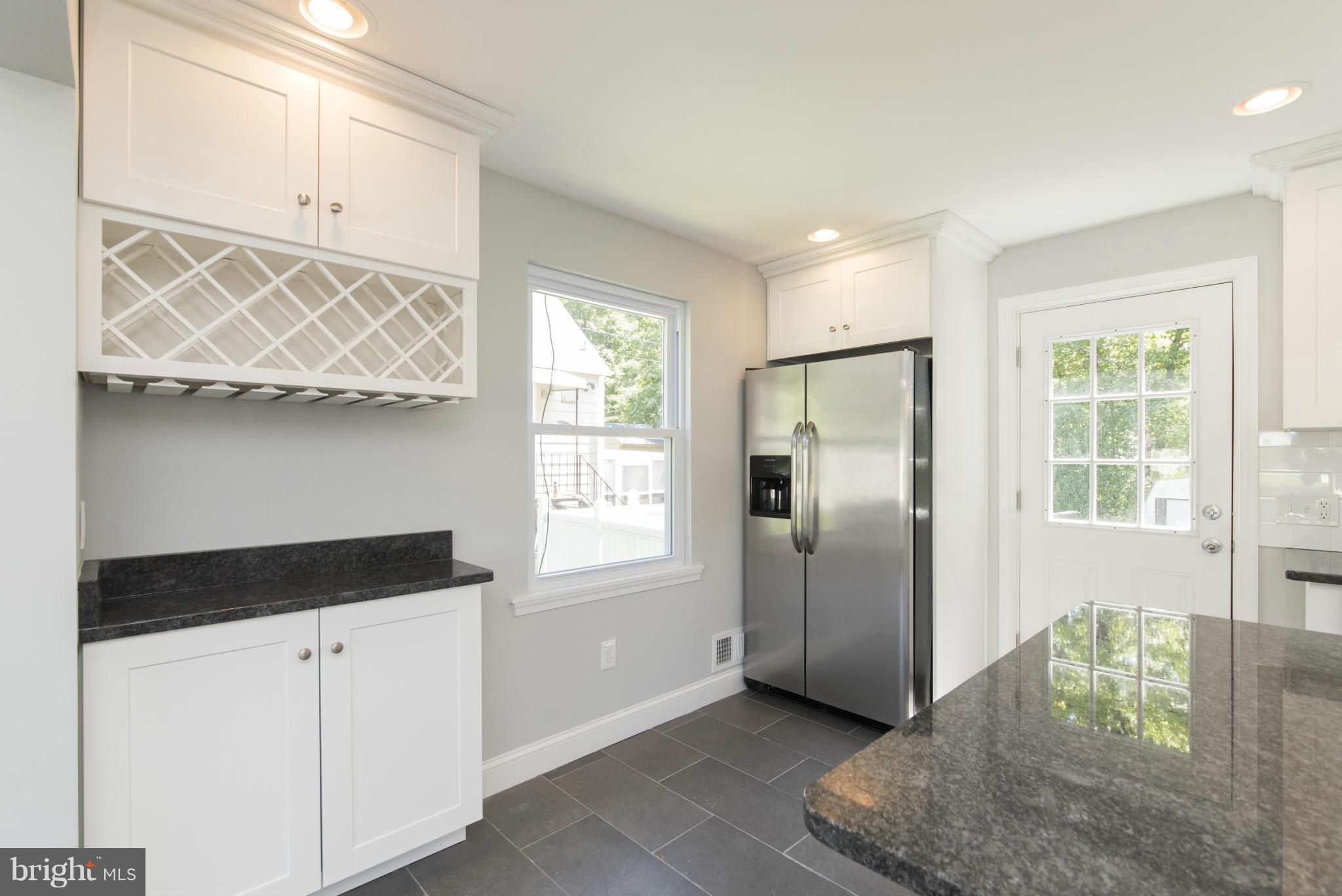 8103 Conduit Road Baltimore, MD 21234 - Photo 10 of 30 Kitchen