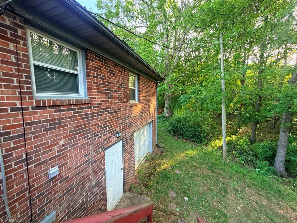 581 Martin Byrd Road Elkin, NC 28621 - Photo 18 of 24