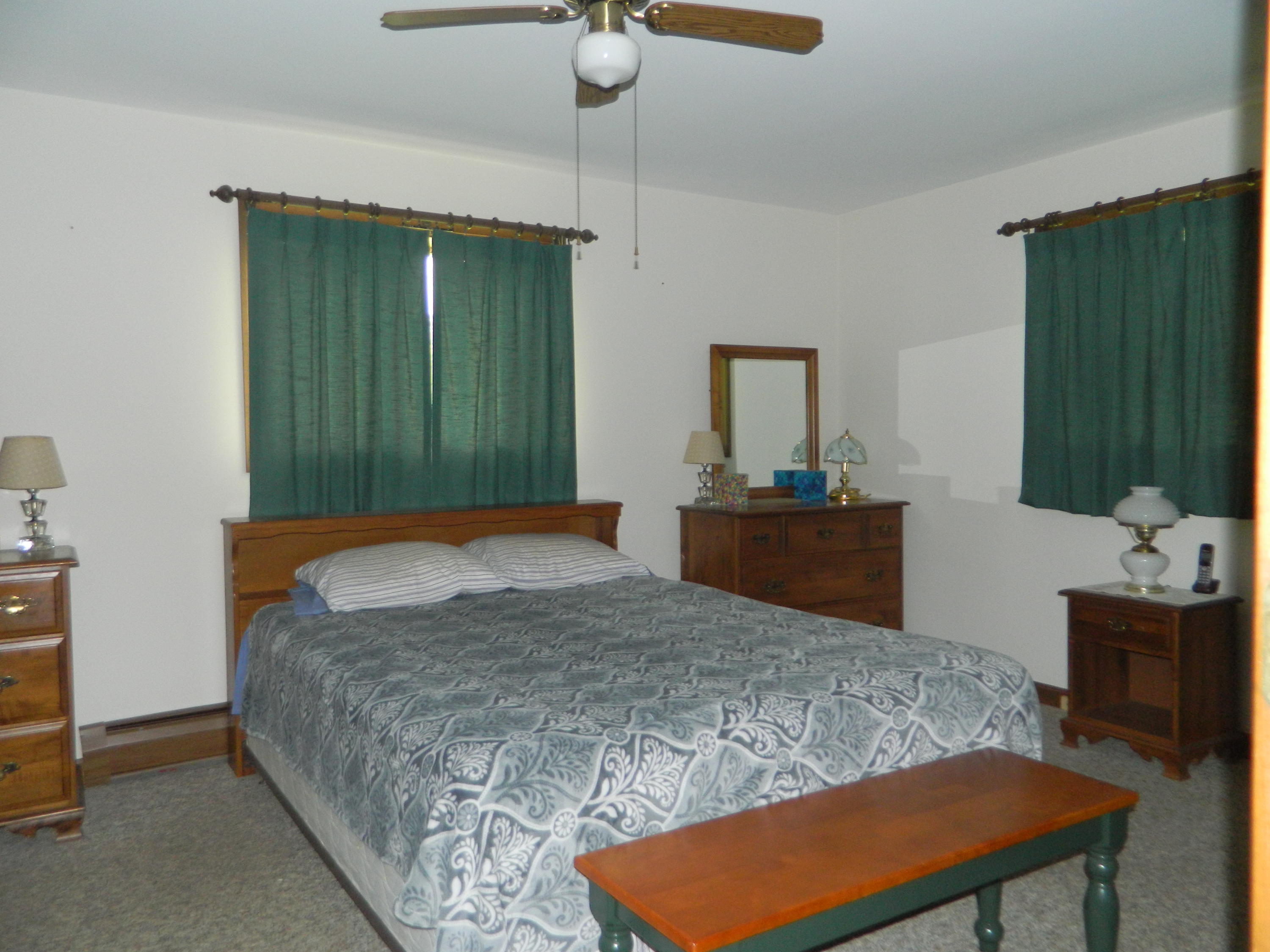 127 Pleasant Street Springvale, ME 04083 - Photo 23 of 47 DSCN7433