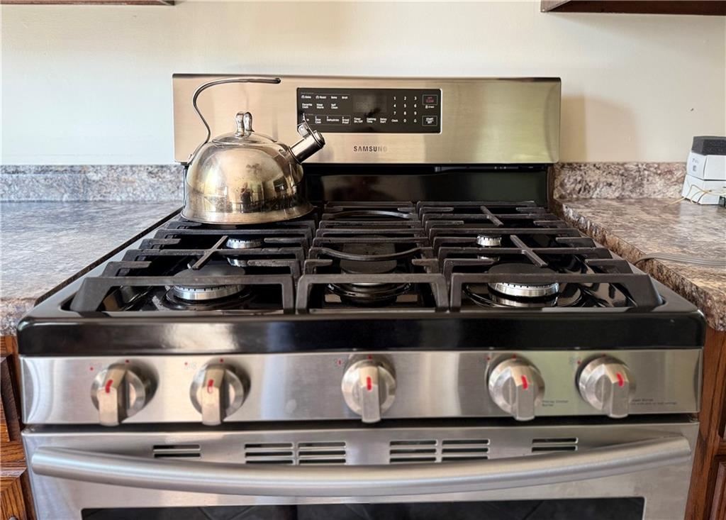 2760 Ridge Rd Extension Baden, PA 15005 - Photo 13 of 23 a close view of stove top oven
