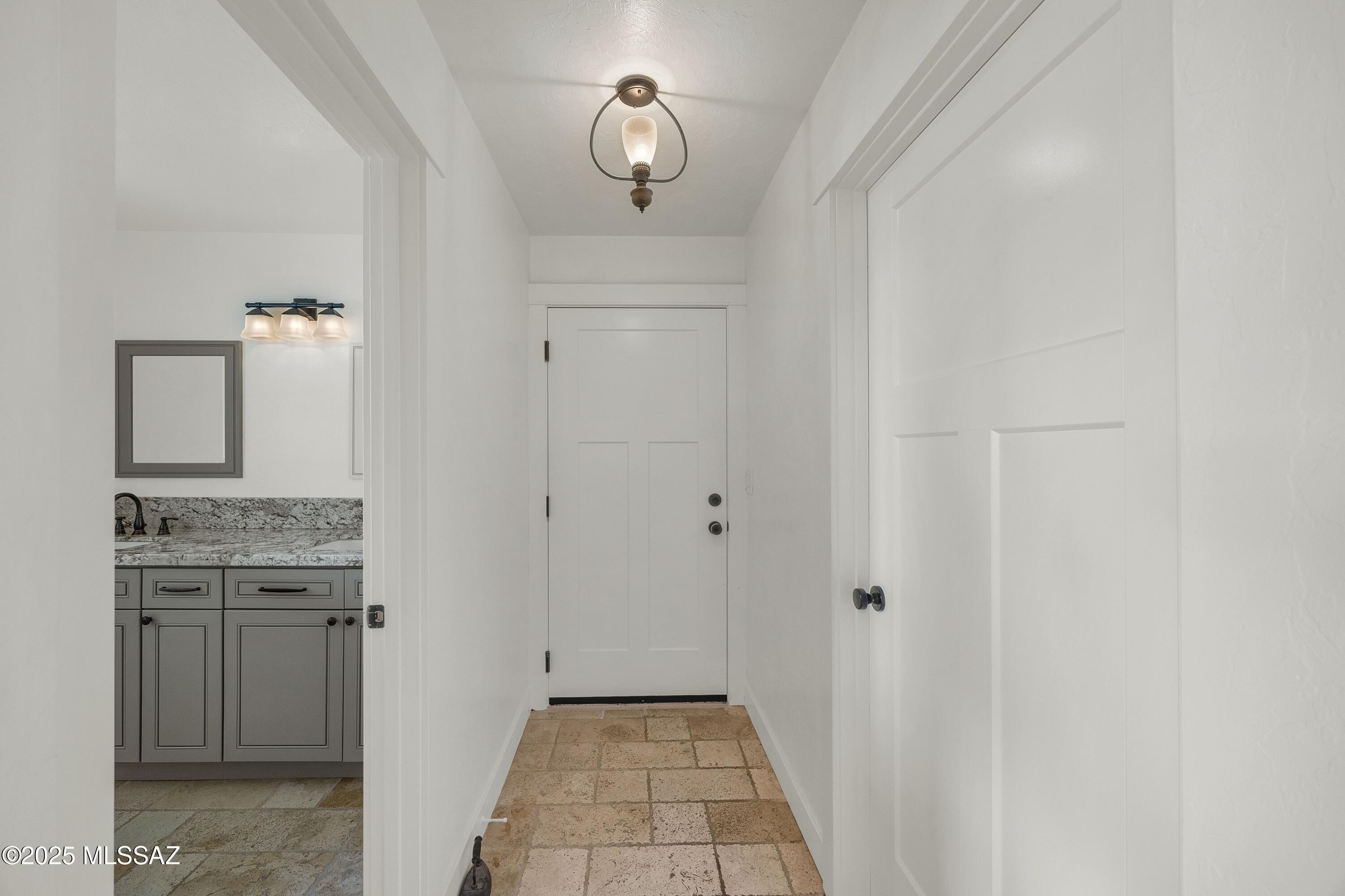 8540 East Woodland Road Tucson, AZ 85749 - Photo 23 of 53