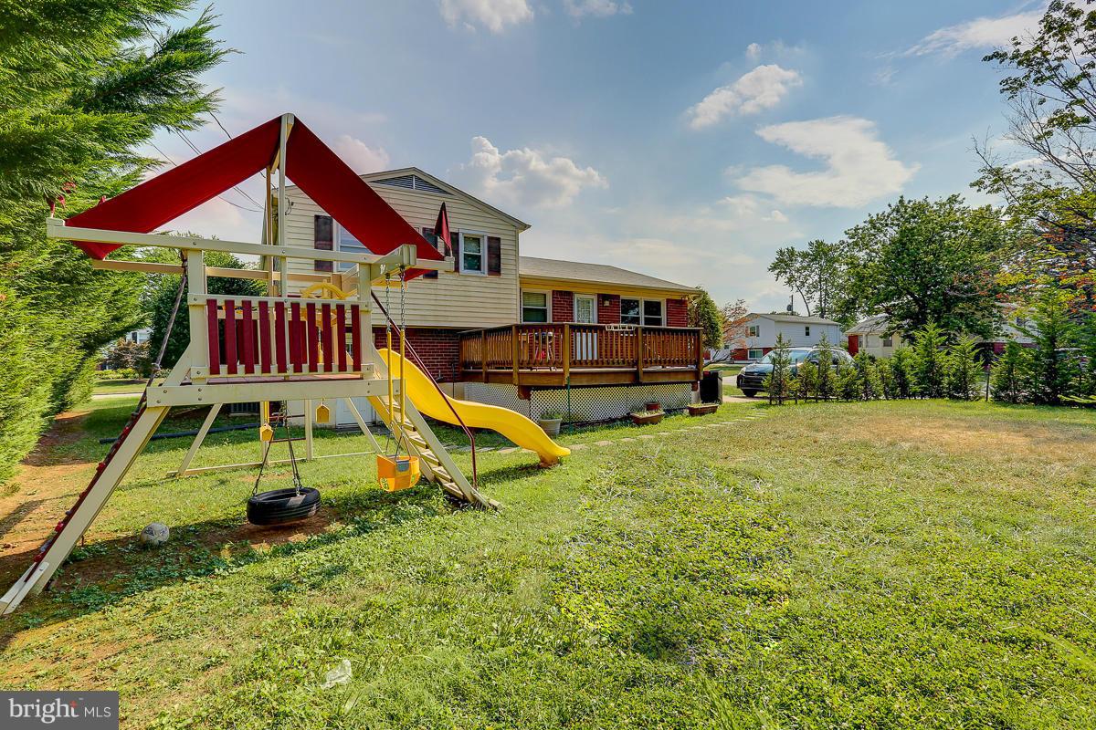 6500 Gardenwick Road Baltimore, MD 21209 - Photo 7 of 30 Exterior (Rear)