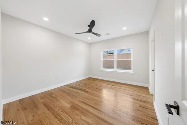 $999,000 | 540 Muriel Parkway, Elizabeth, NJ 07208