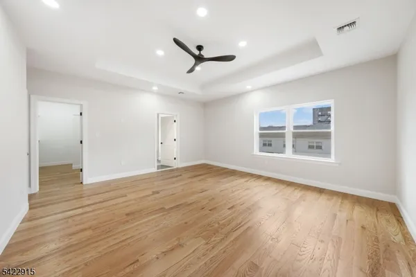 $999,000 | 540 Muriel Parkway, Elizabeth, NJ 07208