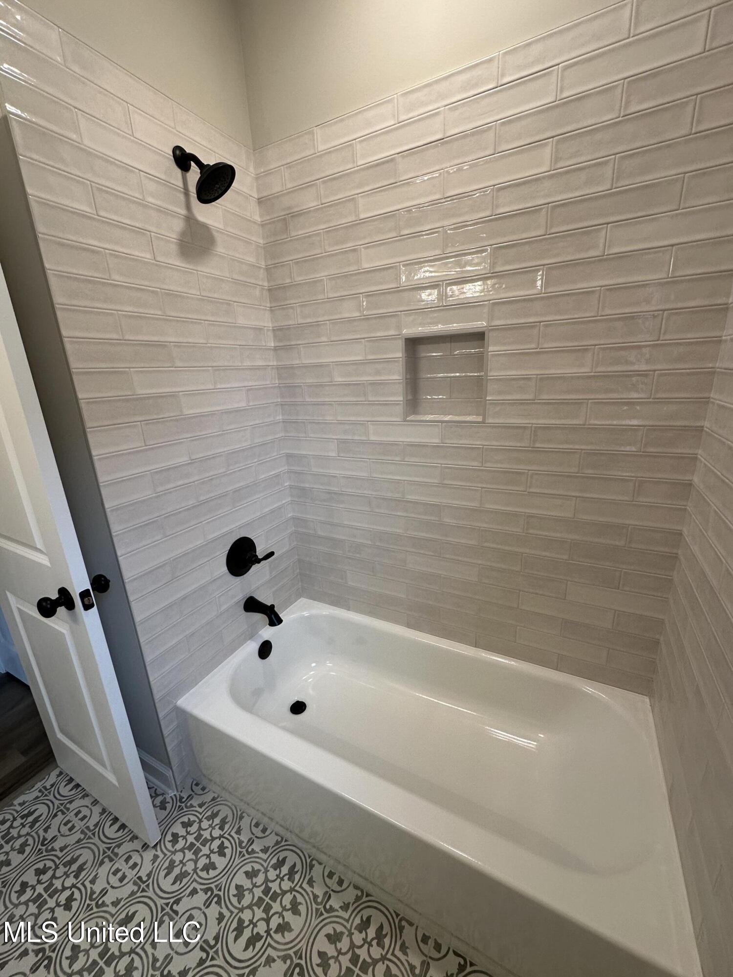 3041 School Loop Rd Lake Lake Cormorant, MS 38641 - Photo 12 of 14 IMG_7464