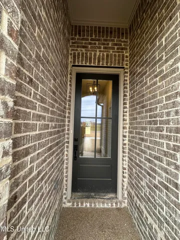 $292,500 | 3041 School Loop Rd Lake, Lake Cormorant, MS 38641