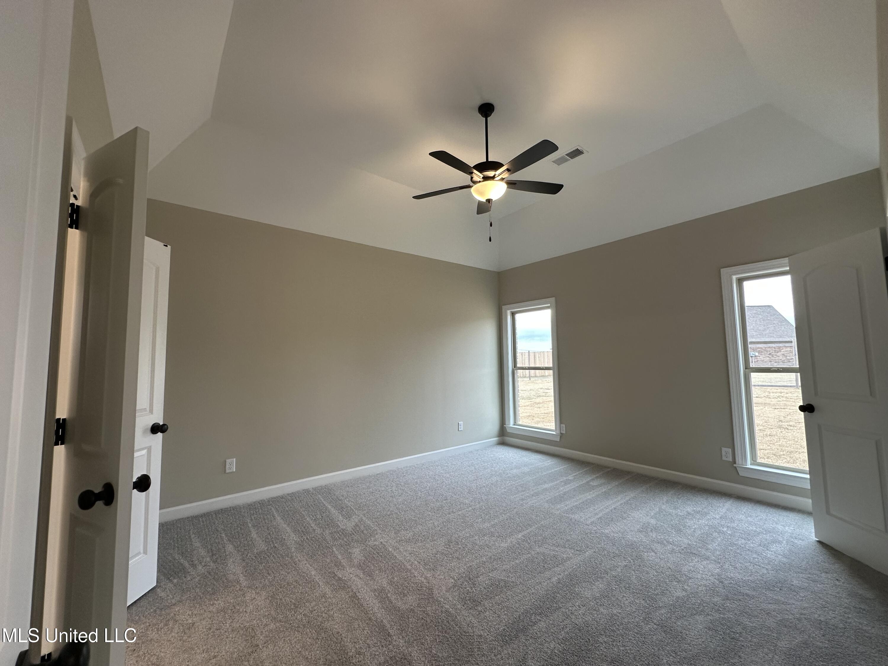 3041 School Loop Rd Lake Lake Cormorant, MS 38641 - Photo 8 of 14 IMG_7475