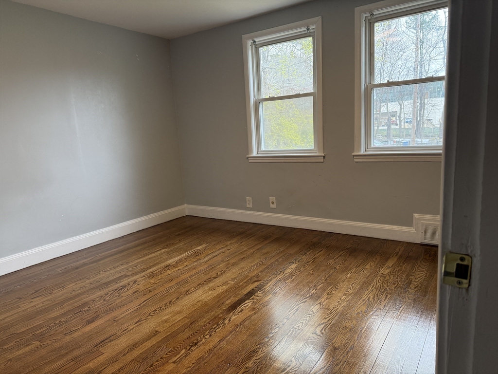 36 Sarah Street Randolph, MA 02368 - Photo 5 of 5